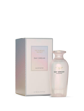 Victoria's Secret Day Dream bottle closeup highlighting soft musk and glow