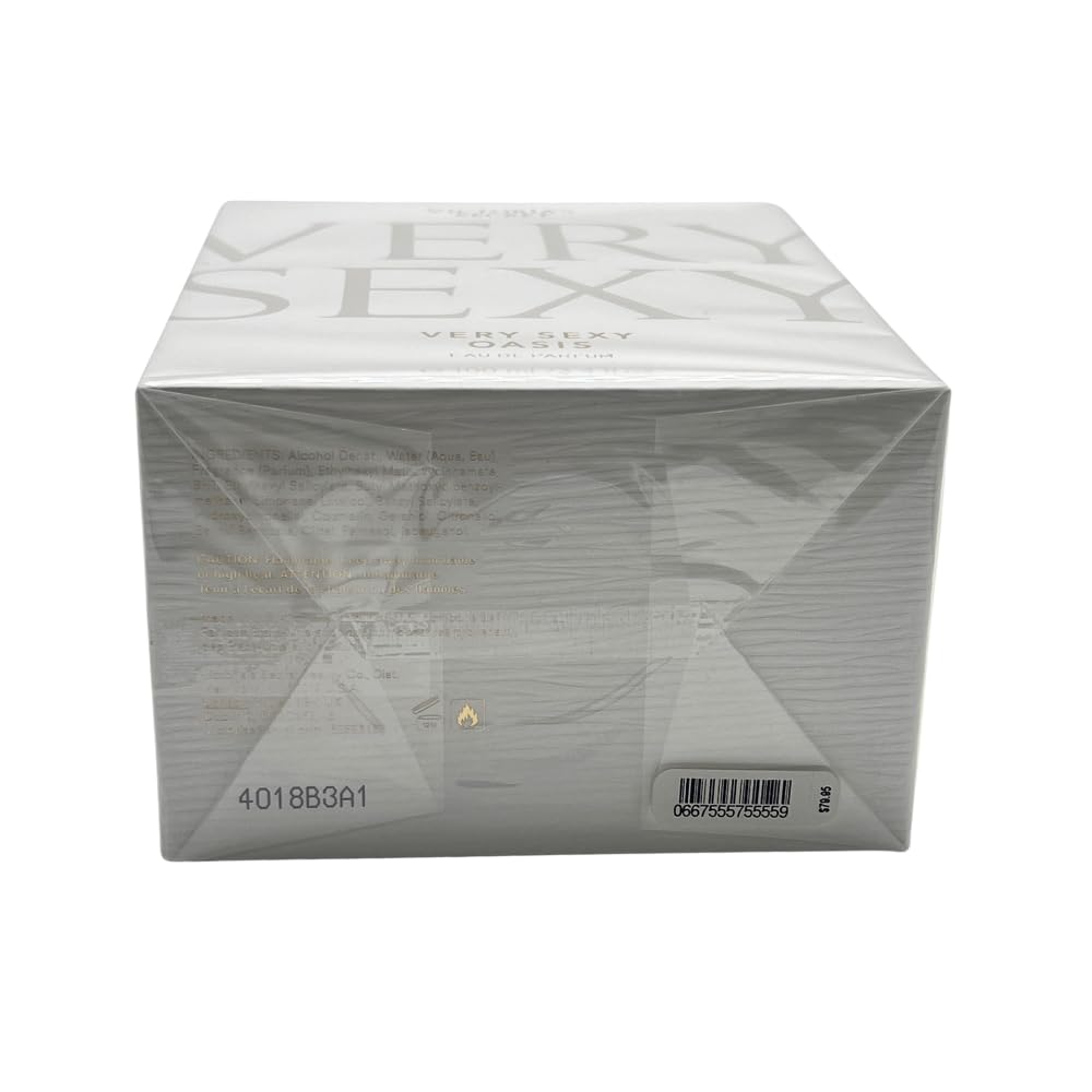Victoria's Secret Very Sexy Oasis packaging showcases Limited Edition branding.