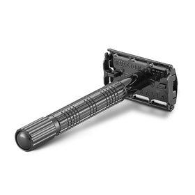 Vikings Blade Athena double-edge razor showcases a durable metal build.