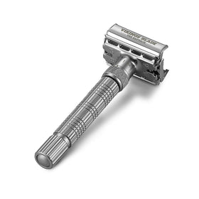 Vikings Blade Emperor Frosted Chrome Case protecting the razor on the go