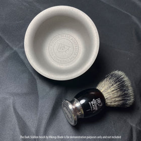 Vikings Blade Fast & Rich Lather Bowl helps build thick foam quickly.