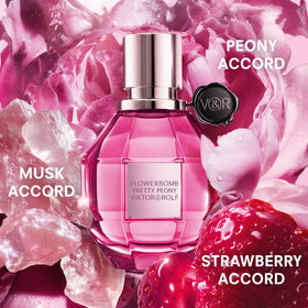 Viktor&Rolf Flowerbomb Pretty Peony label close-up highlights delicate peony note.