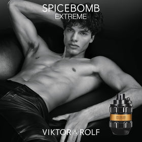 Viktor&Rolf Spicebomb Extreme premium packaging with pouch
