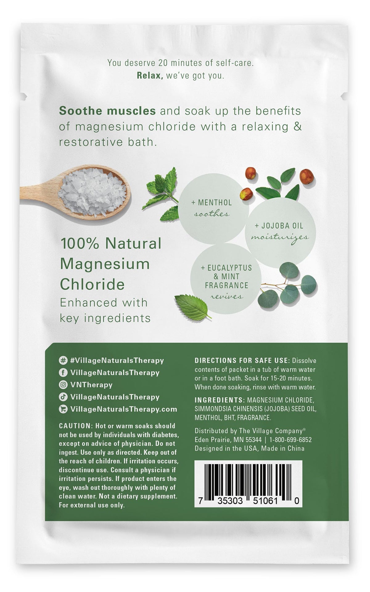 Close-up of magnesium bath flakes with jojoba oil indicating skin-friendly nourishment