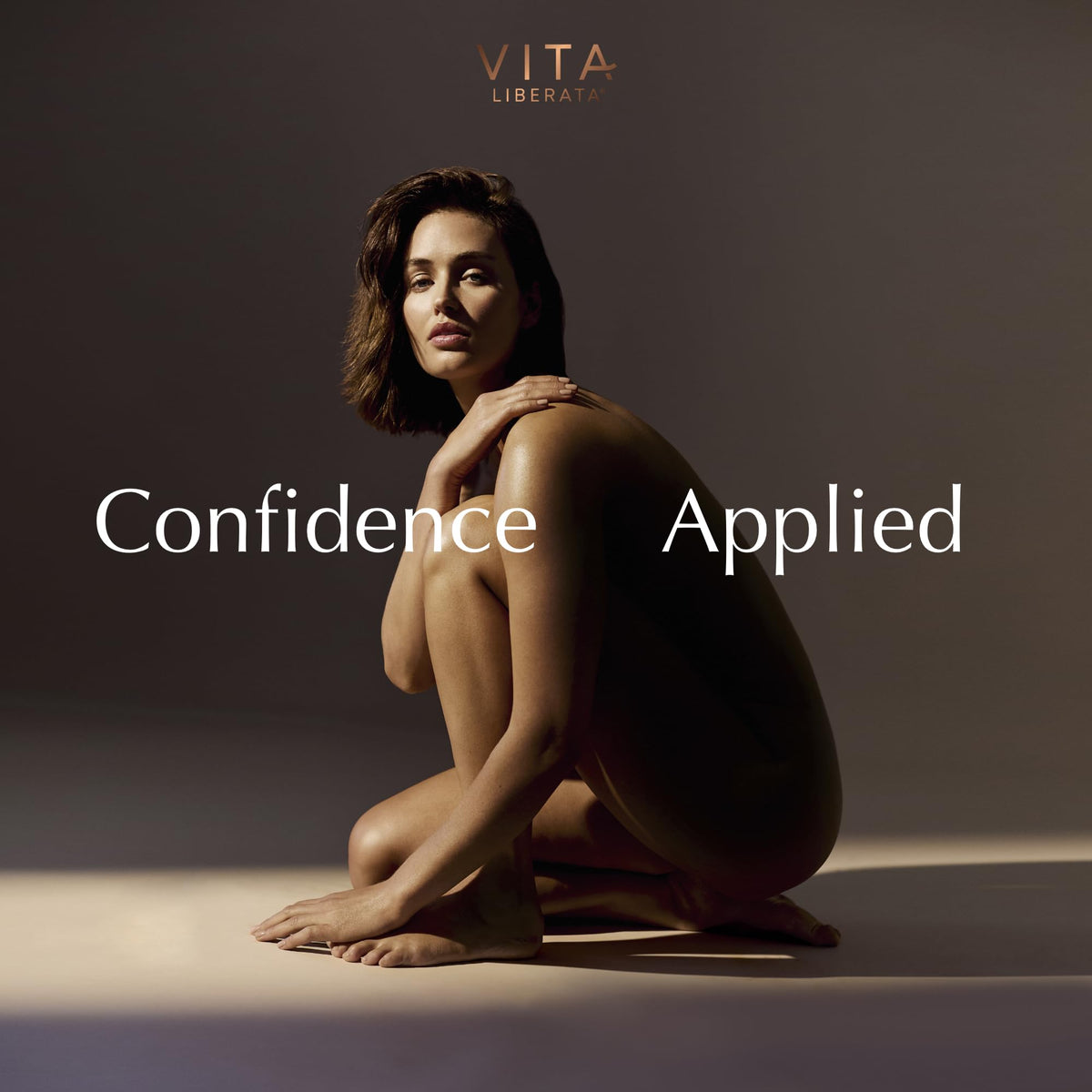 Vita Liberata Everyday Body Blur Drops glowing skin close-up quick blending