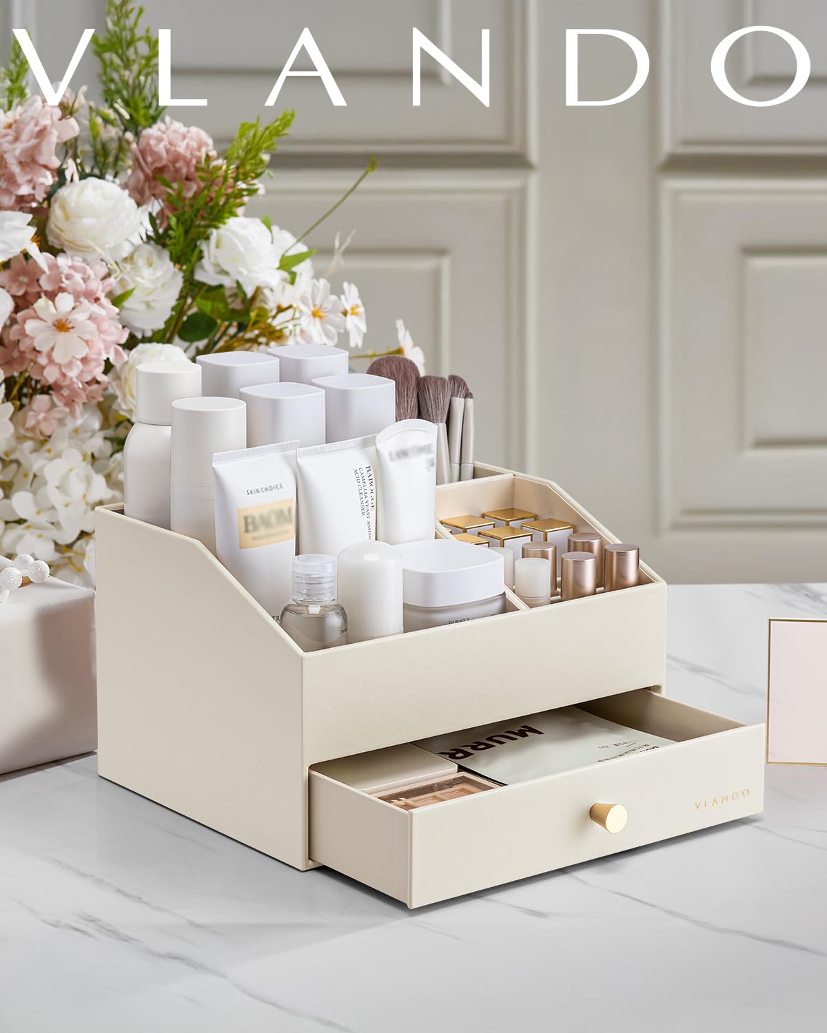 VLANDO drawer slides easily for quick access.