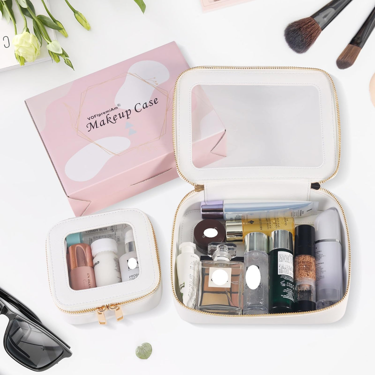 VOFIpremiAm cosmetic bag with zipper provides secure storage on the go