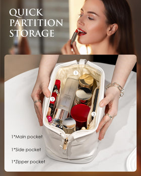 Vogewood waterproof PU leather protects contents from splashes.