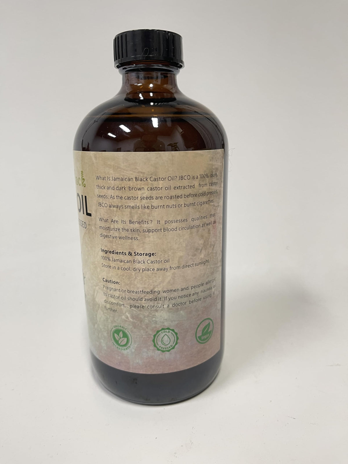 VRJEUGO oil applied to face shows skin care versatility