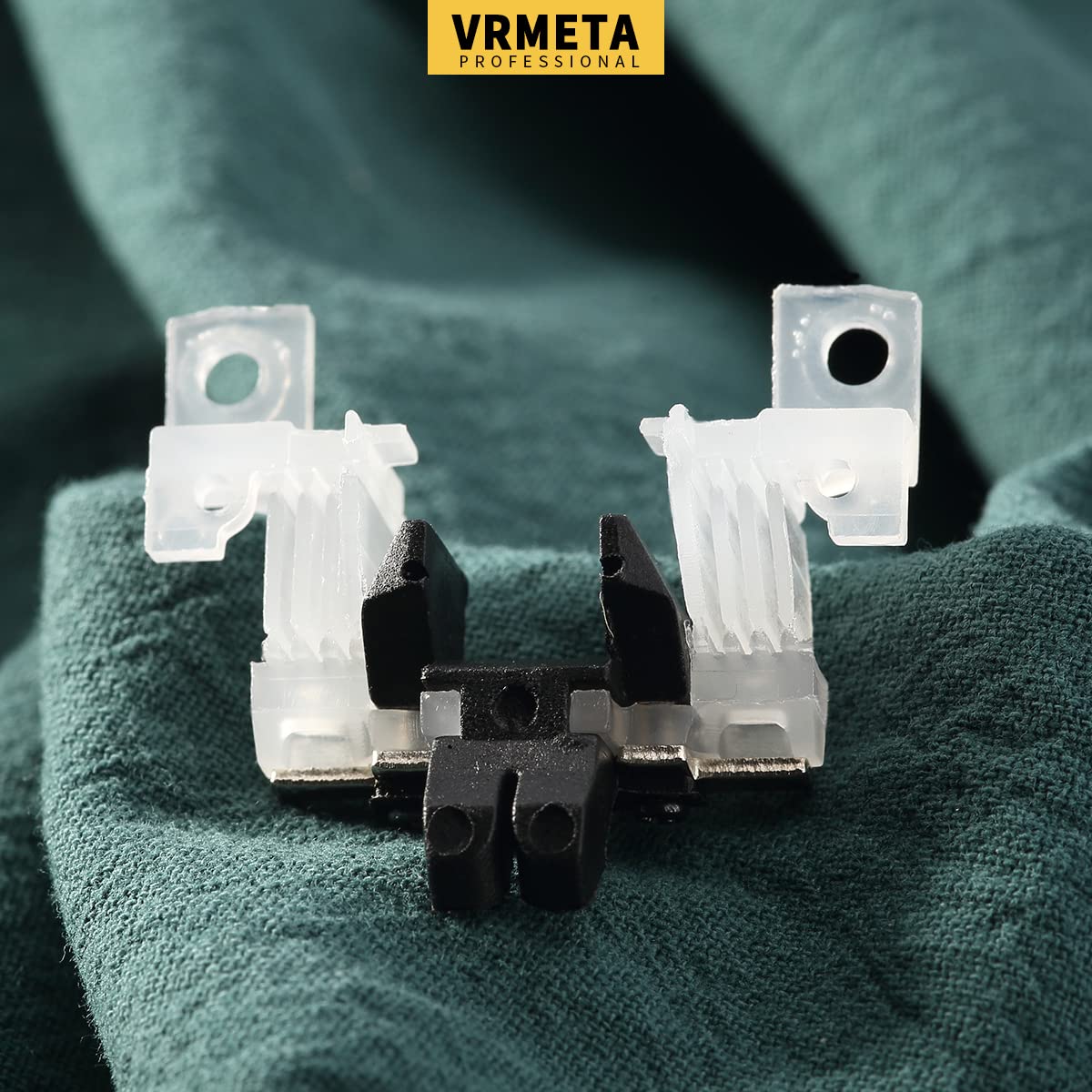 VRMETA blade drive with metal bar strengthens assembly for durable grooming.