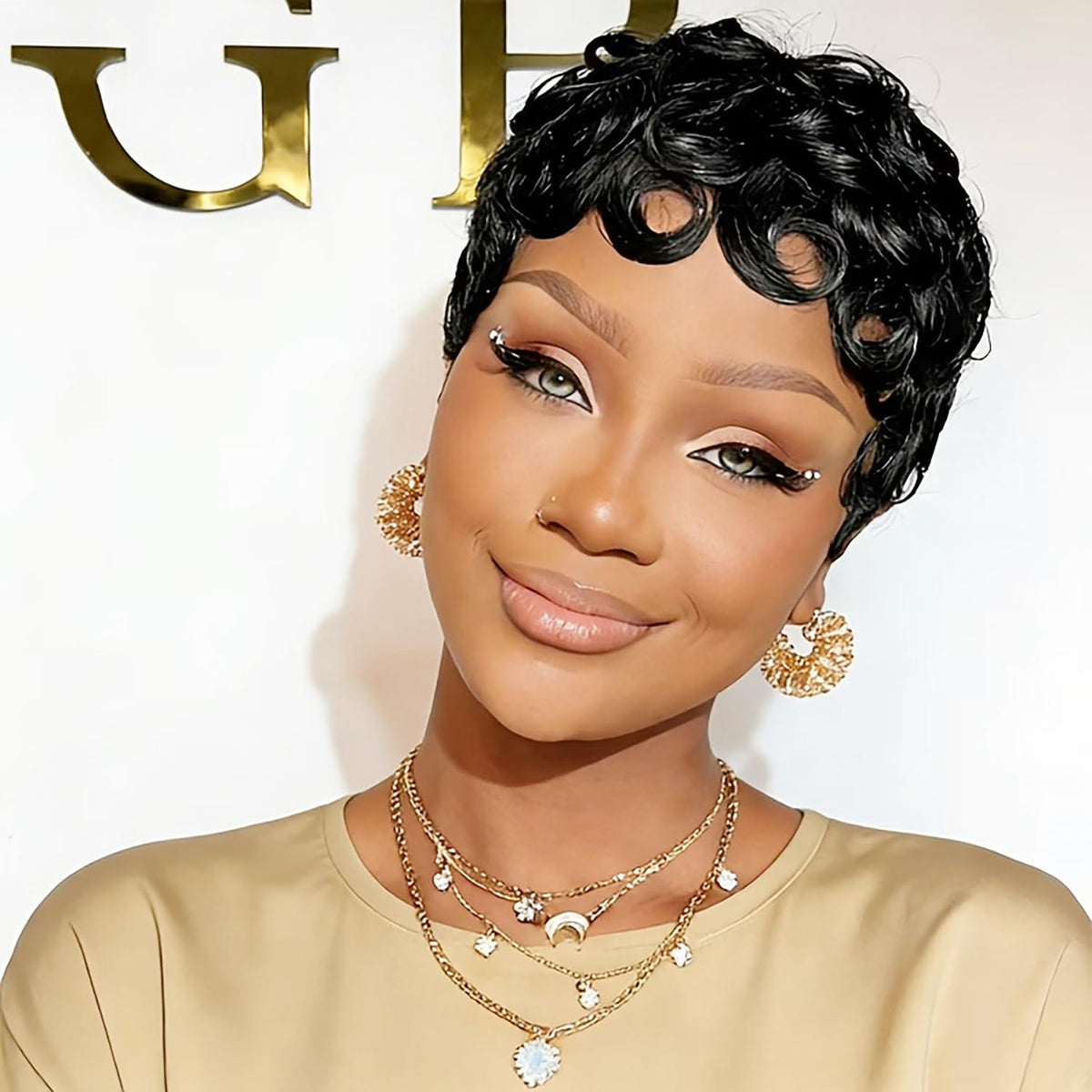 VRZ Pixie Cut Wig glueless cap design enables easy styling.