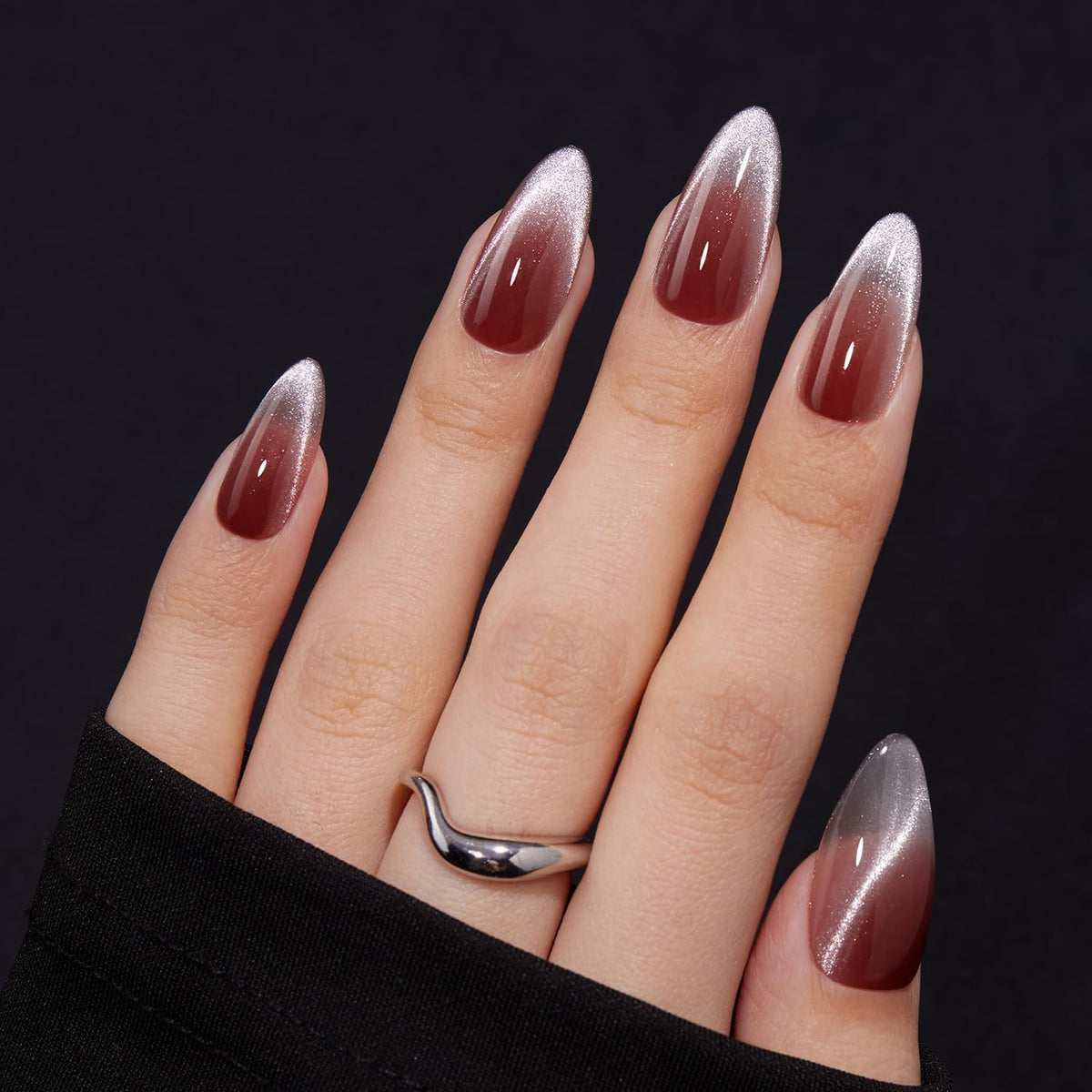 VSALON Almond Medium press-on nails removal method using warm soapy water