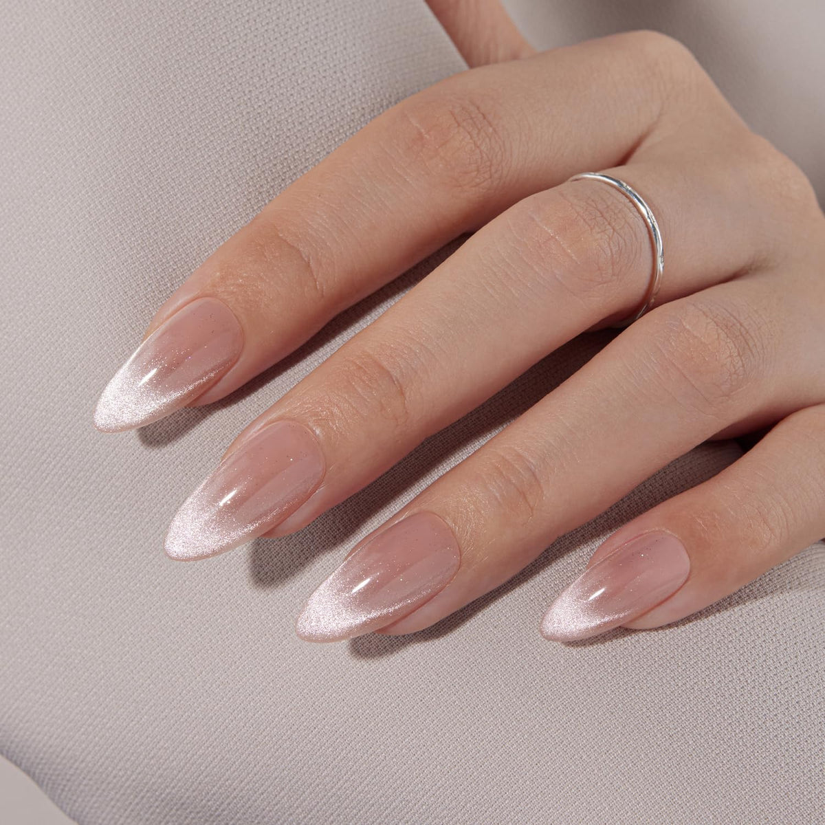 VSALON reusable semi-transparent nails for future looks