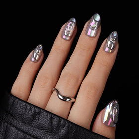 VSALON 32-piece kit helps match most nail beds easily.