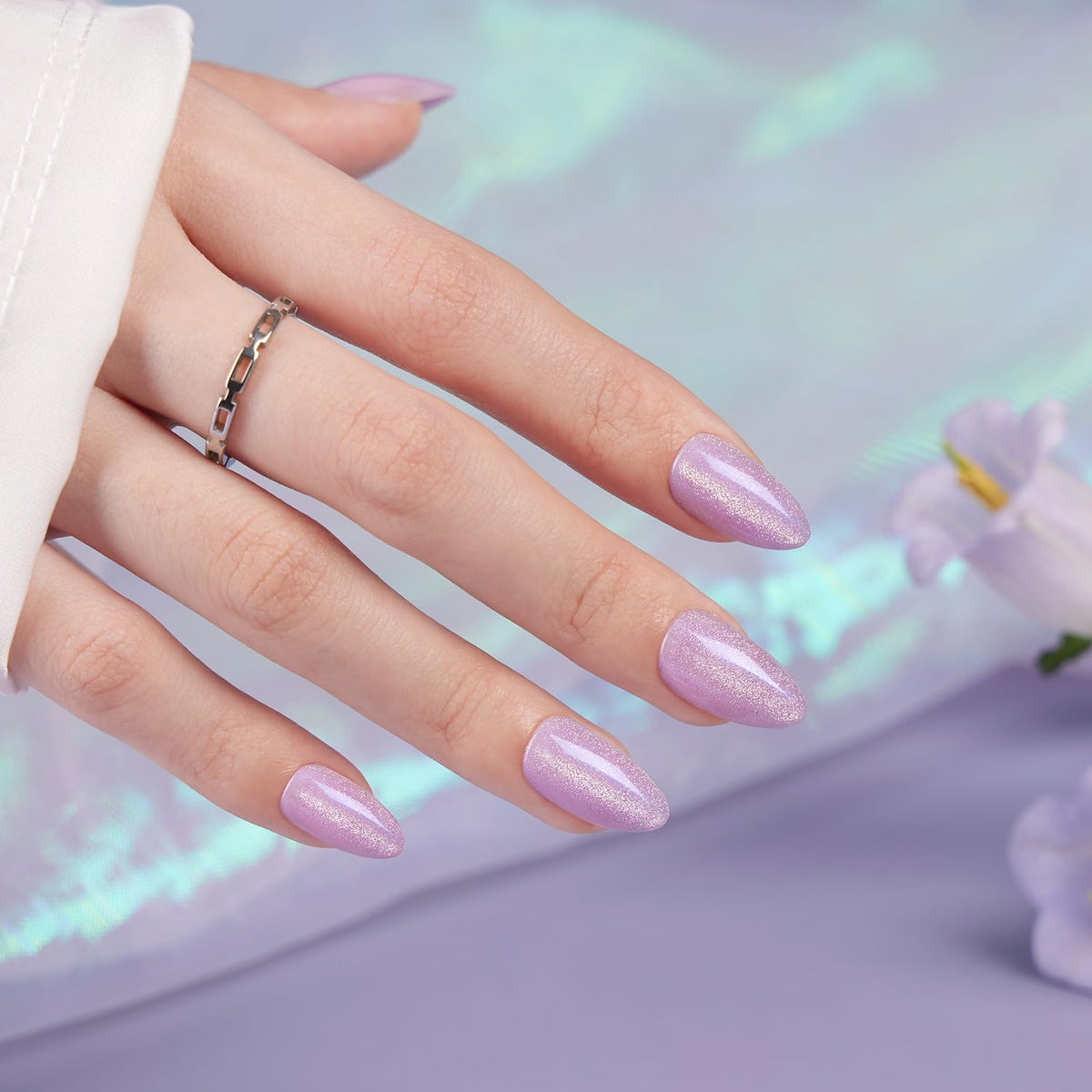 VSALON quick-dry nail glue for fast, secure application