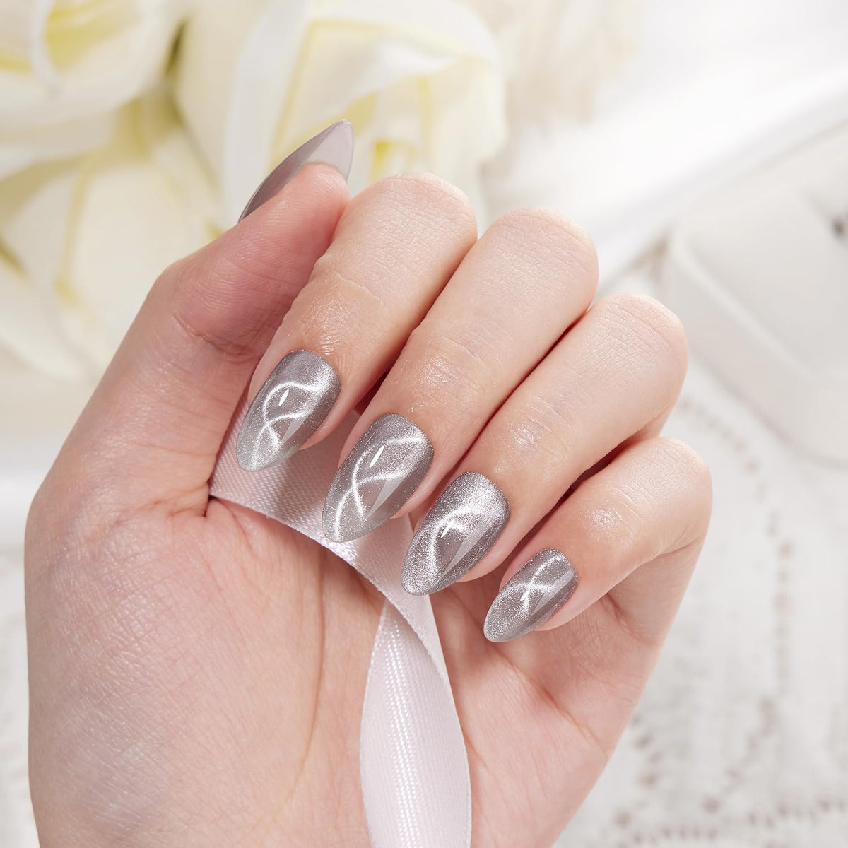 VSALON premium UV glue for strong, long-lasting nail wear.