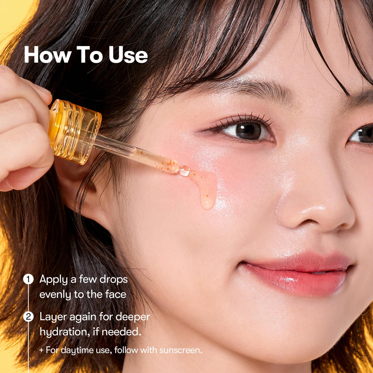 Niacinamide detail in VT COSMETICS serum supports bright, balanced skin.