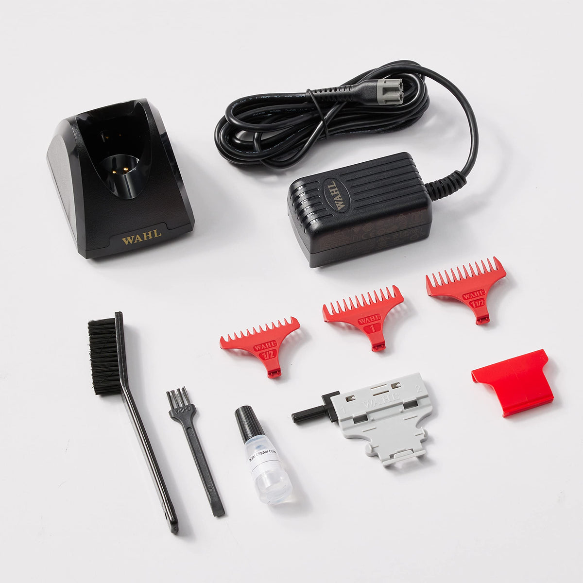 Wahl Professional 5 Star Gold Detailer with blade oil and brush for maintenance