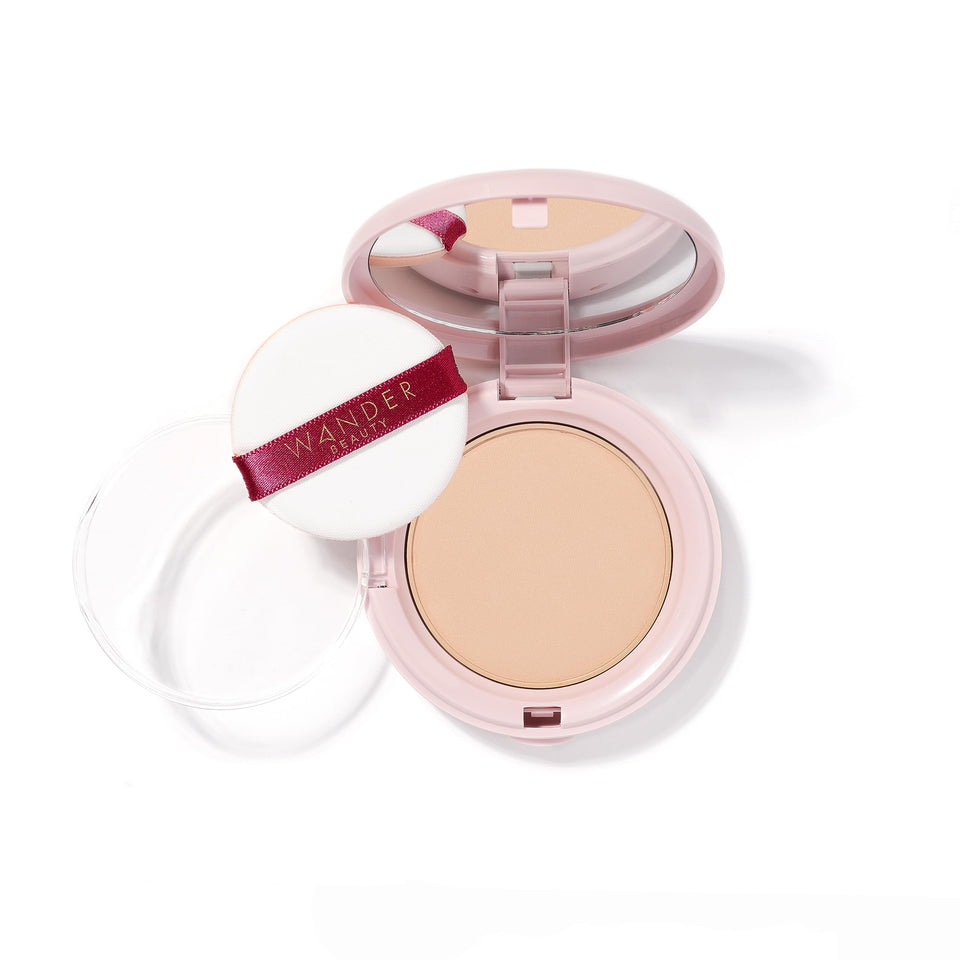 Wander Beauty Wanderlust Powder Foundation Fair Light compact showing shade and finish