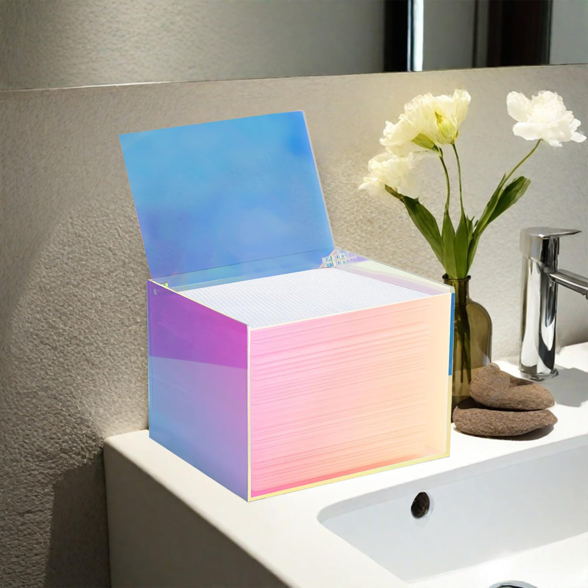 Watpot Rainbow acrylic container keeps towels clean for daily routines.