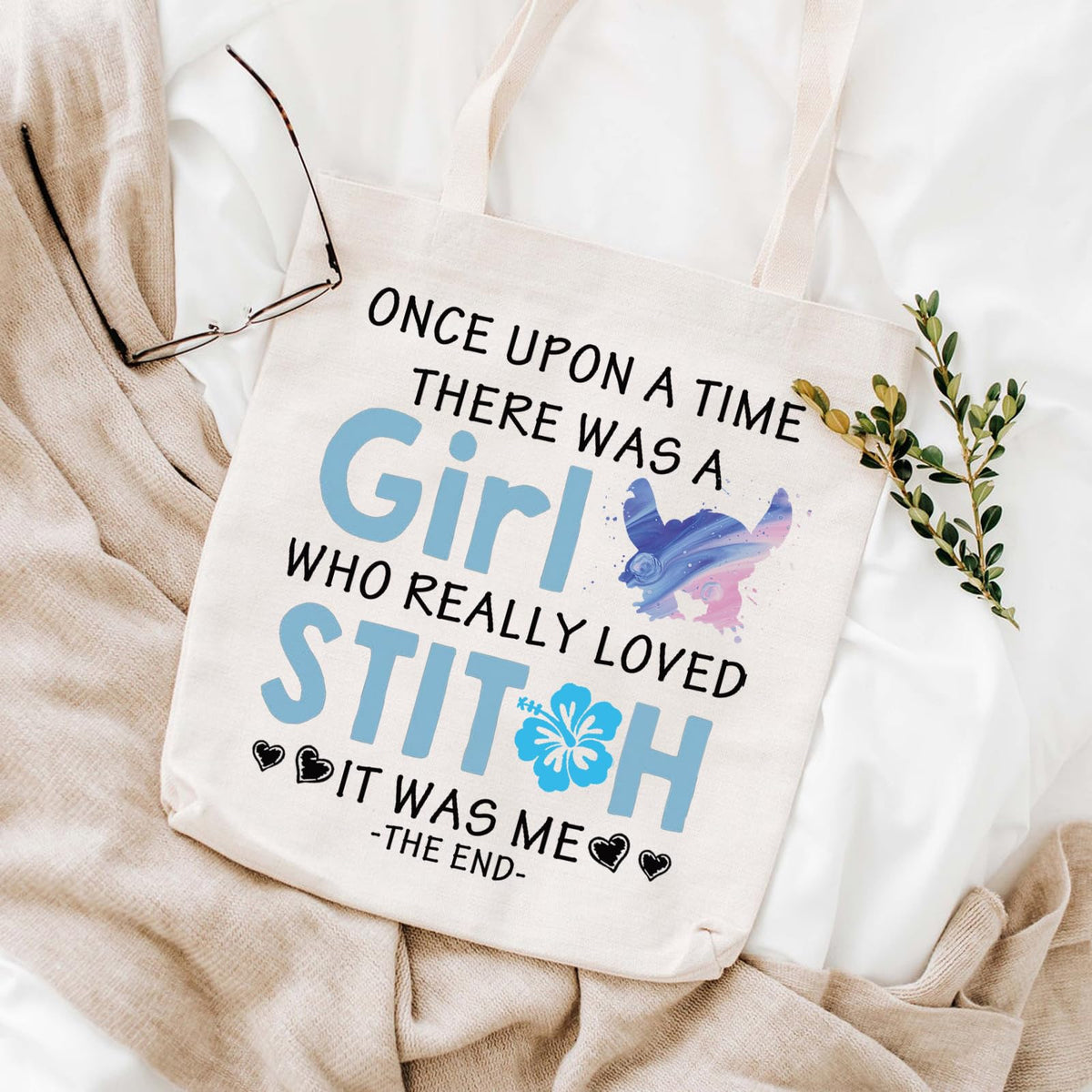 WCGXKO tote bag premium zipper keeps belongings secure during travel.
