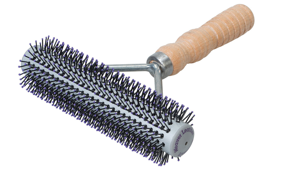 Weaver Leather Livestock Mini Wide Range Brush close-up bristles for lifting leg hair.