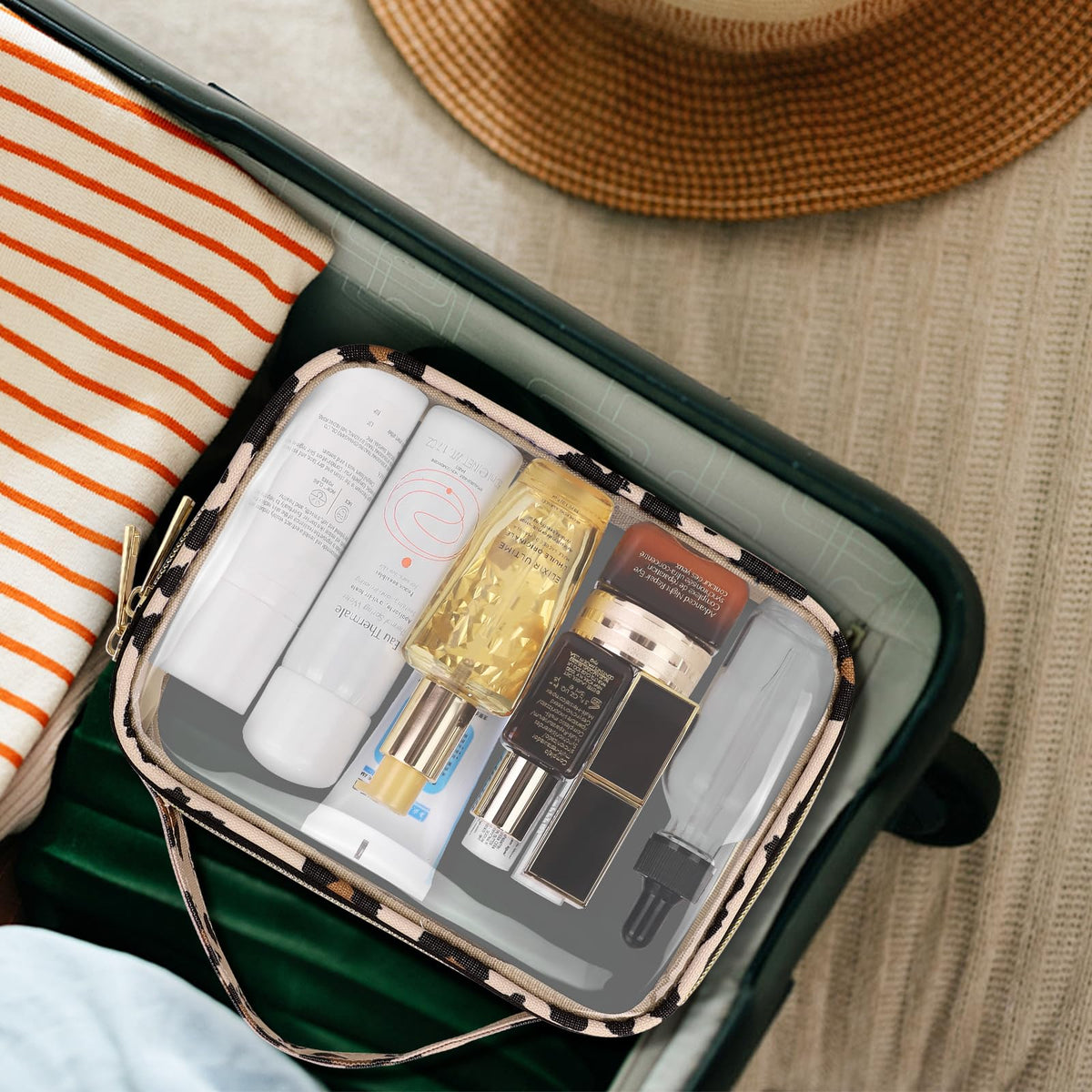 Wedama multipurpose organizer stores cosmetics, toiletries, and more.