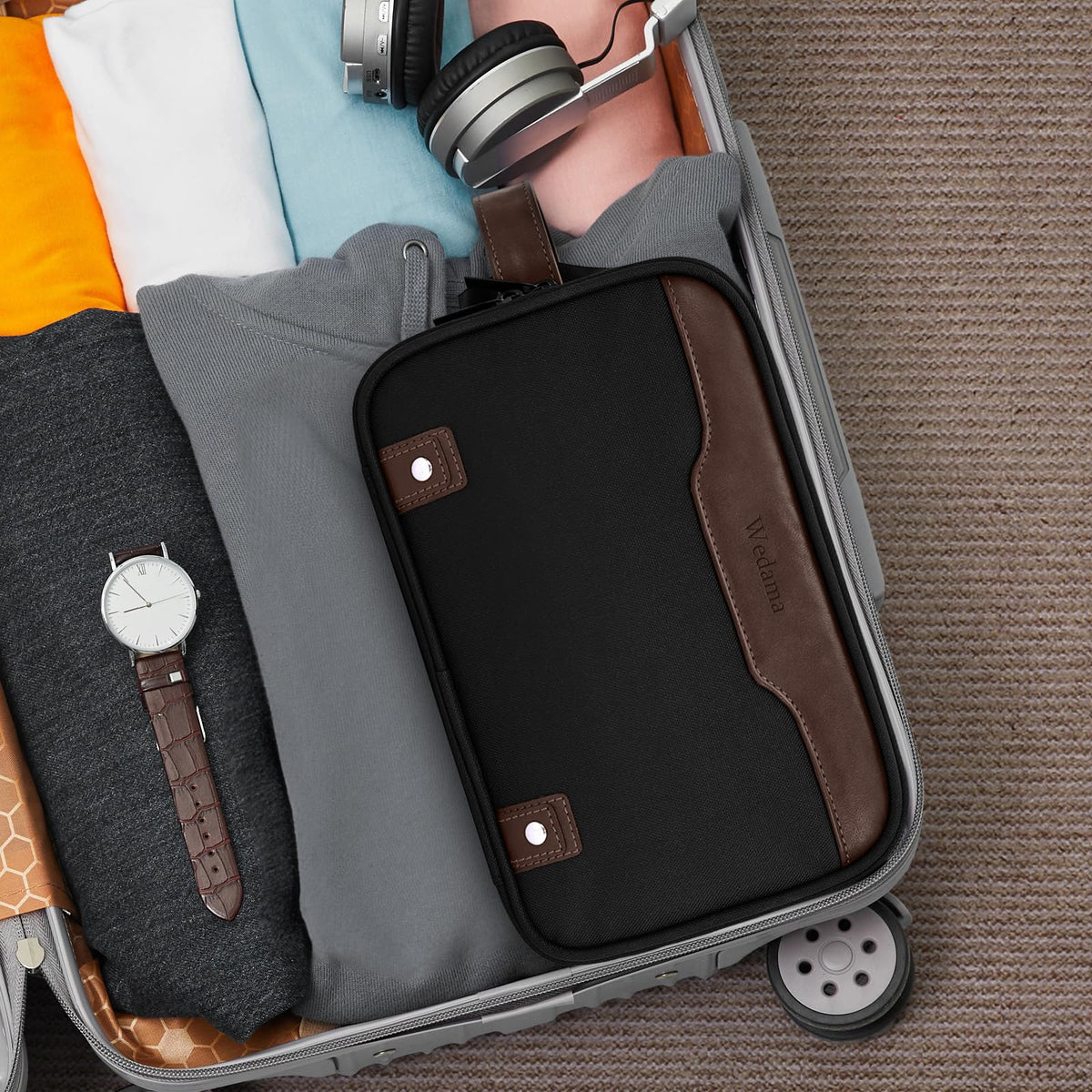 Wedama travel bag suits business trips, gym visits, camping, and family getaways.