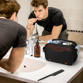 Wedama waterproof 600D Oxford fabric withstands bathroom splashes and spills.