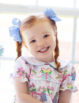 Wee Ones girls accessory bow pairing well with everyday outfits in pink