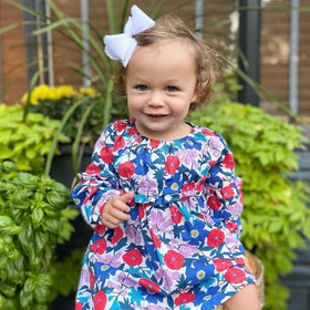 Wee Ones white grosgrain detail bow adds timeless charm