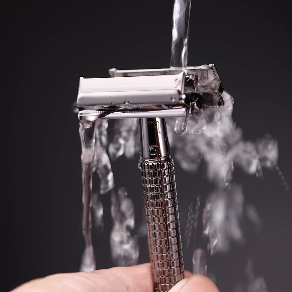WEISHI durable metal safety razor for reusable grooming