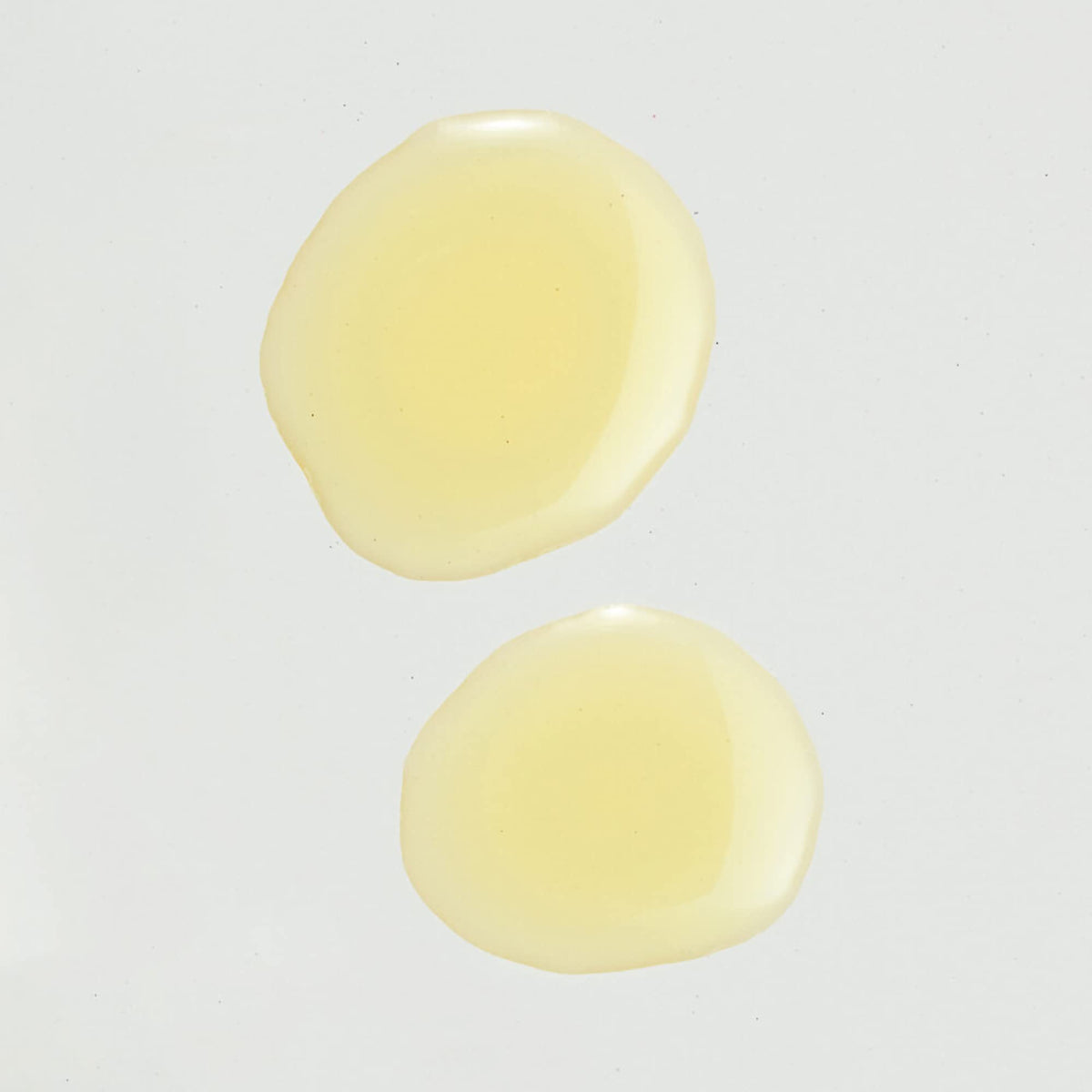 Weleda essential oils give a fresh, plant-based fragrance.