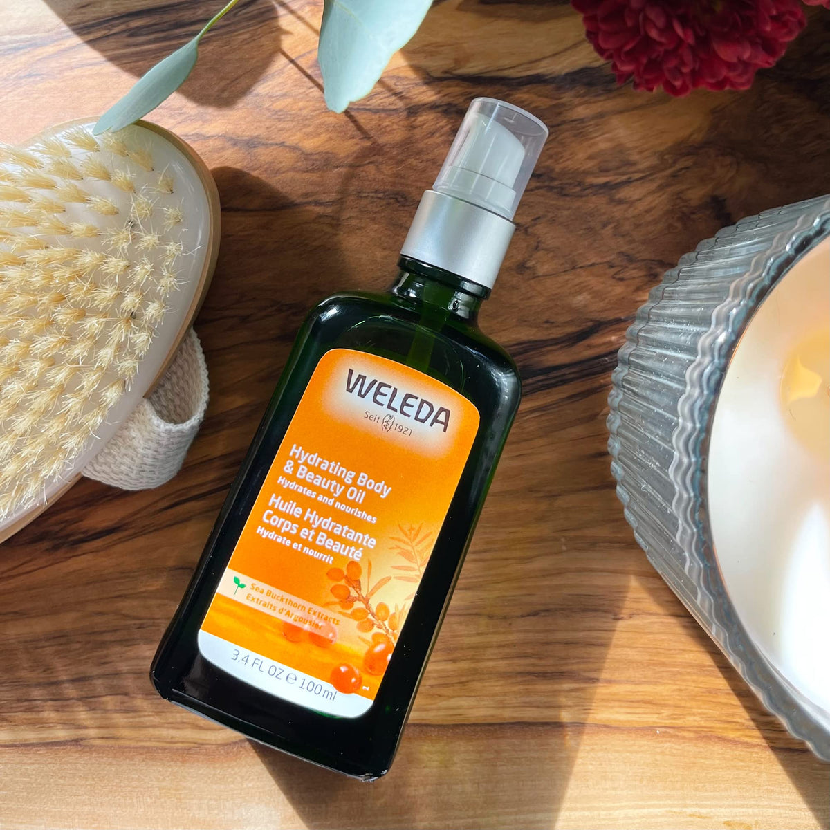 Weleda Hydrating Oil leaves a subtle glow after use.