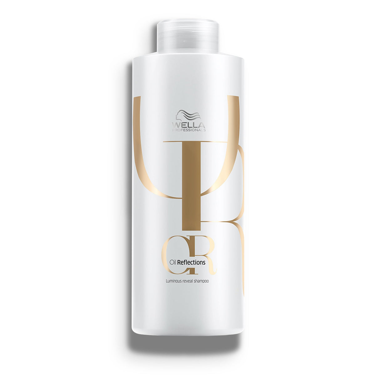 Wella Professionals Oil Reflections shampoo bottle promoting nourishing shine.