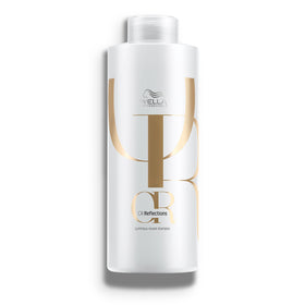 Wella Professionals Oil Reflections shampoo bottle promoting nourishing shine.