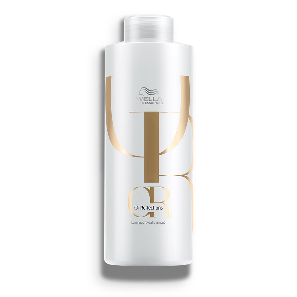 Wella Professionals Oil Reflections shampoo bottle promoting nourishing shine.