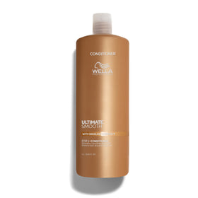 Wella Professionals ULTIMATE SMOOTH bottle close-up promotes quick nourishment and shine.