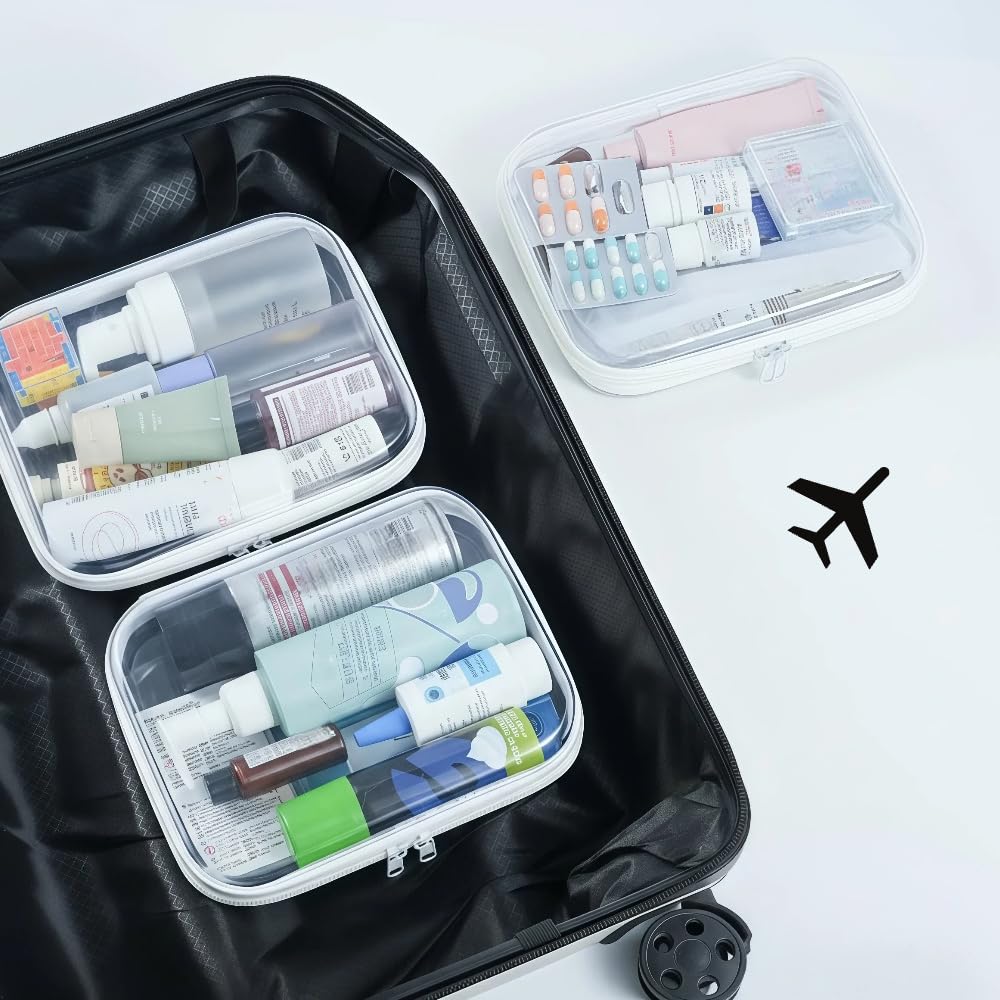 WELPIRT cosmetics and stationery stay orderly in the clear case.
