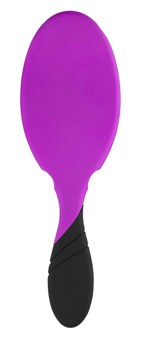 Wet Brush Pro Detangler Purple IntelliFlex bristles glide through knots with less breakage.