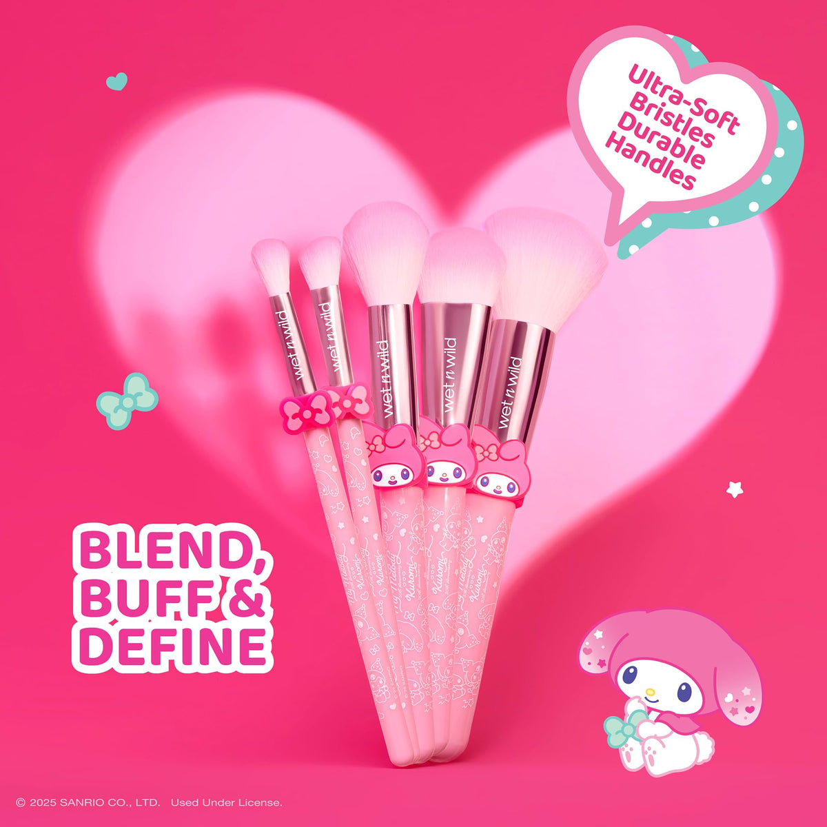 wet n wild My Melody and Kuromi crease blending brush for effortless smokey looks