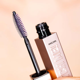 Whats Up Nails Watch Me! made-in-Italy label signals quality and care.