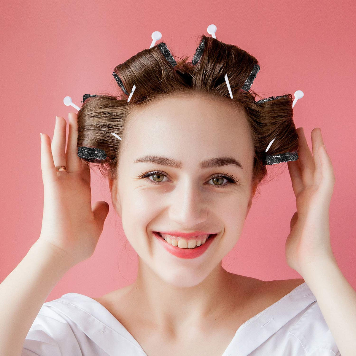WILLBOND hair styling tools 20-piece kit supports quick, salon-like curls.