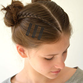 WILLBOND no-slip metal hair clip coffee close-up highlights retro versatility for daily looks.