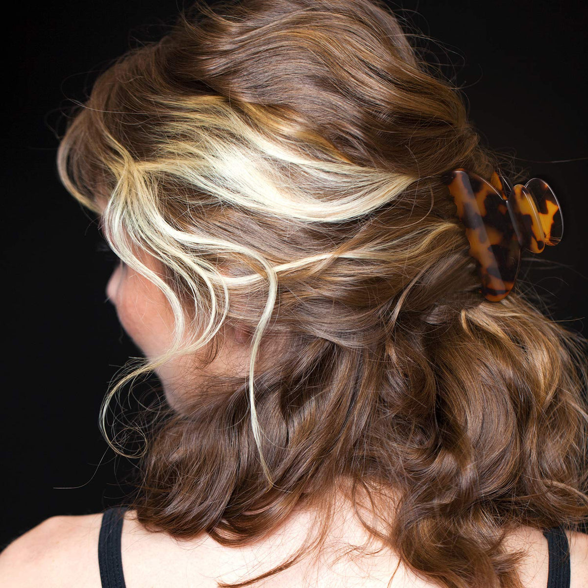 WILLBOND tortoise shell clip 2-inch design-6 six-piece set with versatile finishes.