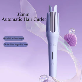 Winb device displaying timer settings for precise curl duration.