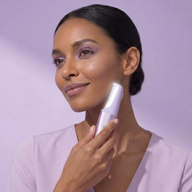WLU Dermaplane Razor purple LED light assists precise, shadow-free hair removal