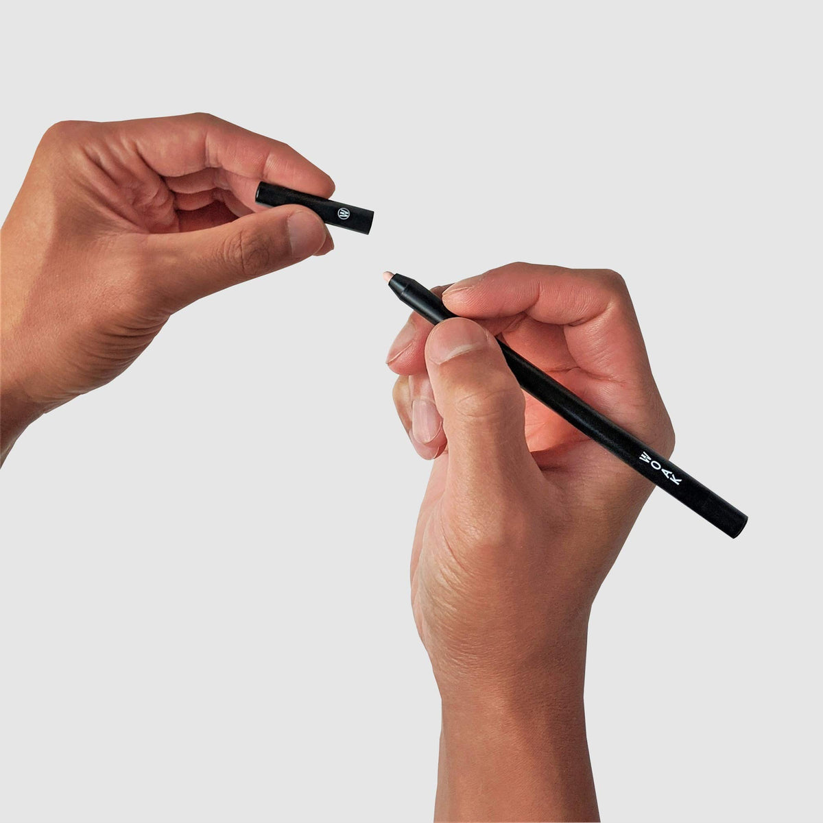 WOAK Stealth Fighter Pen discreet design blends with skin.