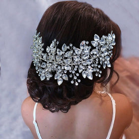 WONRLUA soft metal branches bendable design adapts to hair.