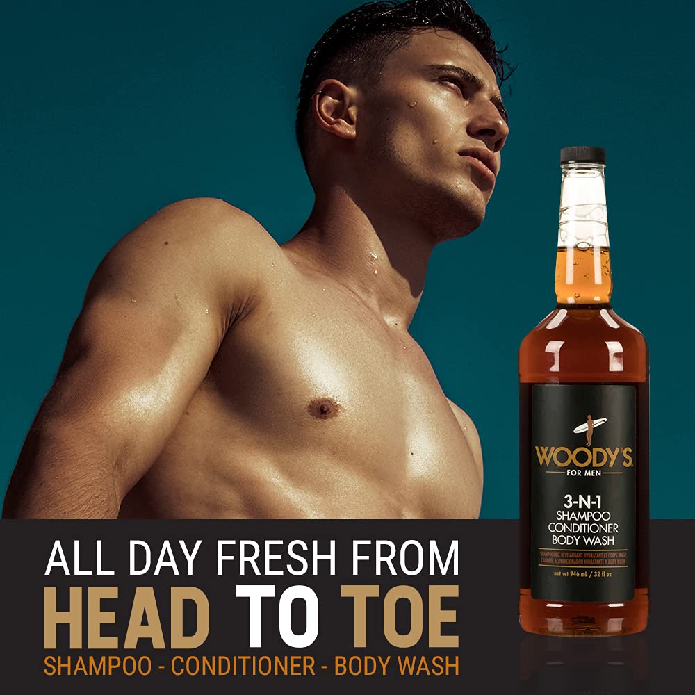 Woody's 3-in-1 label close-up highlights natural extracts for hydration.